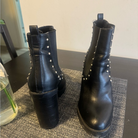 Steve Madden black and silver boots - Picture 3 of 6